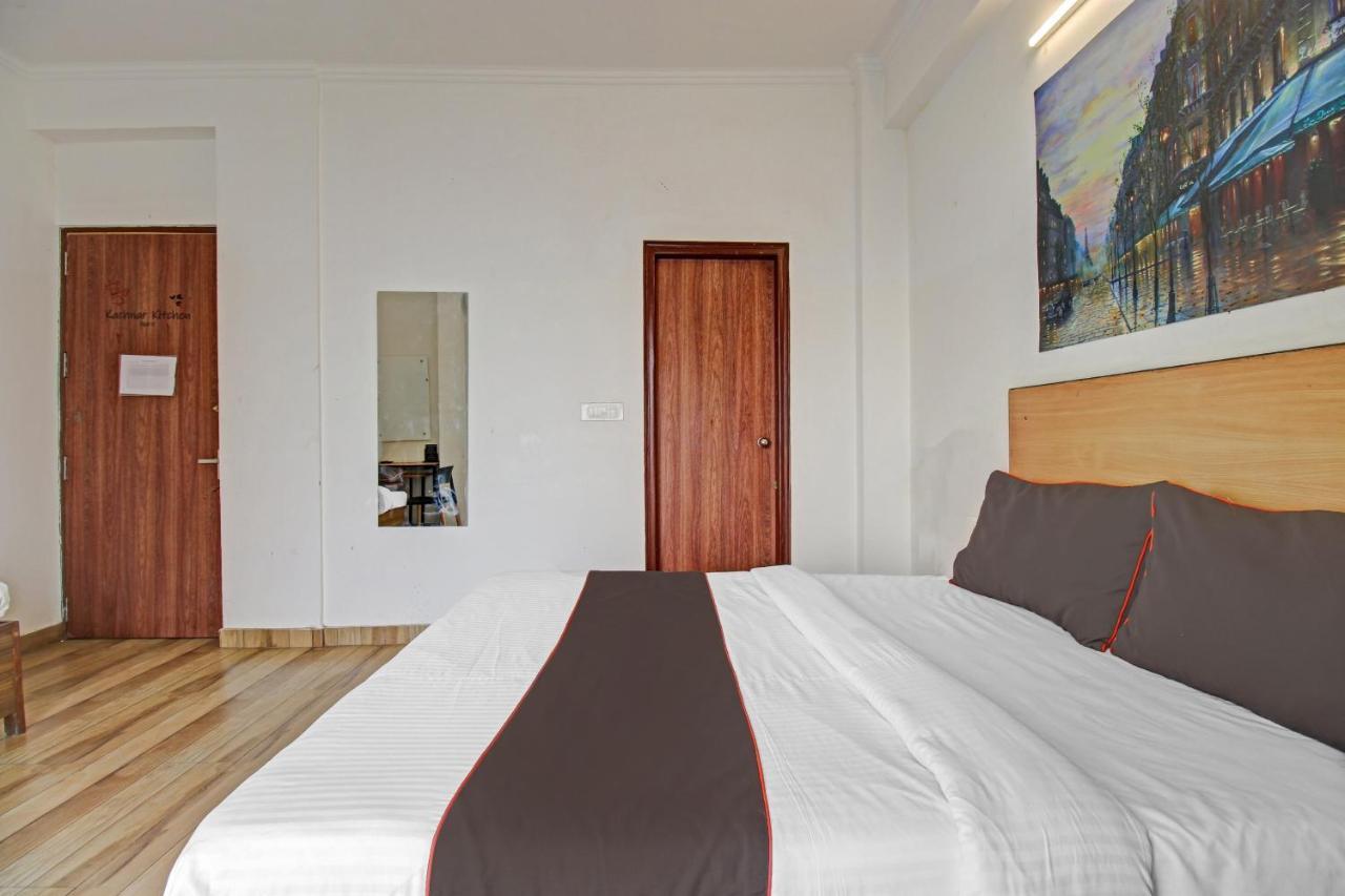 Отель Super Townhouse Kachnar House Vikas Nagar Hasanganj Экстерьер фото